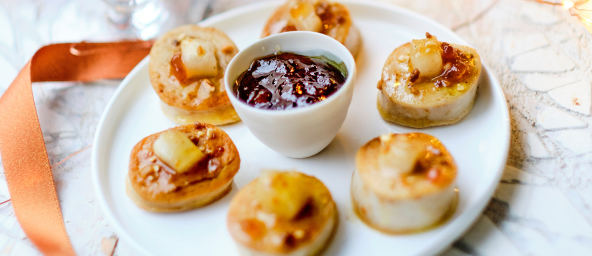 Boudin blanc caramélisé au confit de poire